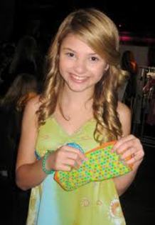 images (1) - stefanie scott