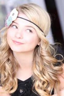 images (11) - stefanie scott