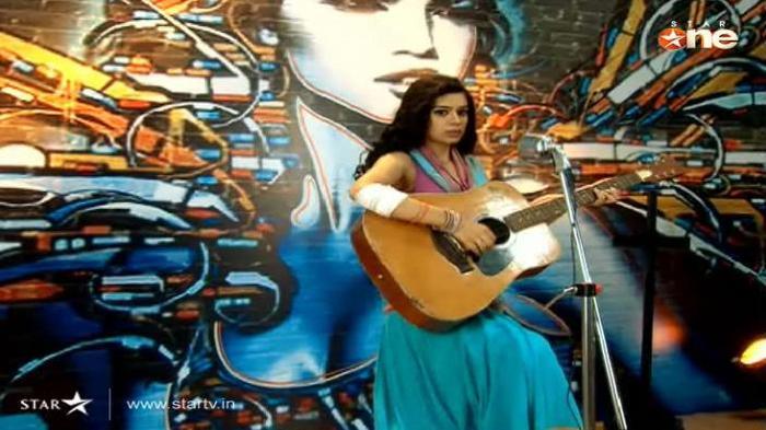 420045_303627519694973_185071281550598_898097_308111104_n - SUKIRTI KHANDPAL 2