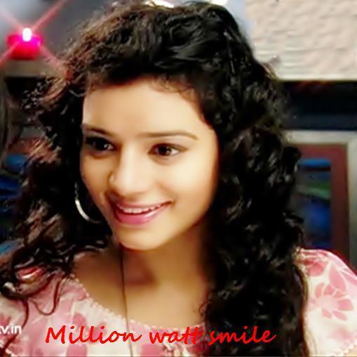 431008_303603526364039_185071281550598_898059_1095293379_n - SUKIRTI KHANDPAL 2