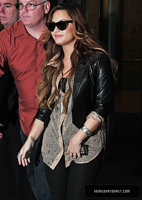 Demi (8) - Demitzu - 08 03 2012 - Arrives back at her hotel in New York City