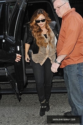 Demi (1) - Demitzu - 08 03 2012 - Arrives at the Conde Nast Building in New York City