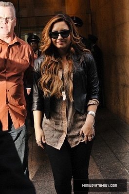 Demi (6) - Demitzu - 08 03 2012 - Leaves her hotel in New York City