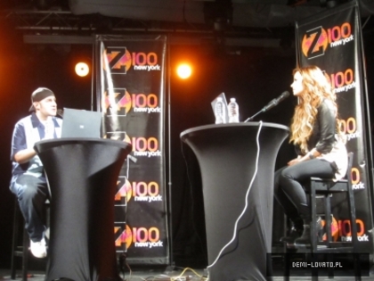 Demi (2) - Demitzu - 08 03 2012 - At livechat for Z100