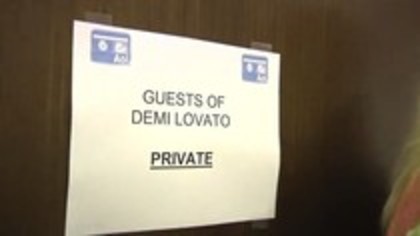 Demi Birthday Cambio 2010 (424)