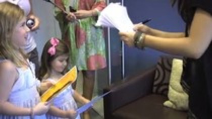 Demi Birthday Cambio 2010 (688)