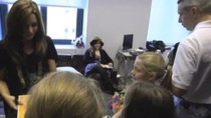 Demi Birthday Cambio 2010 (882)