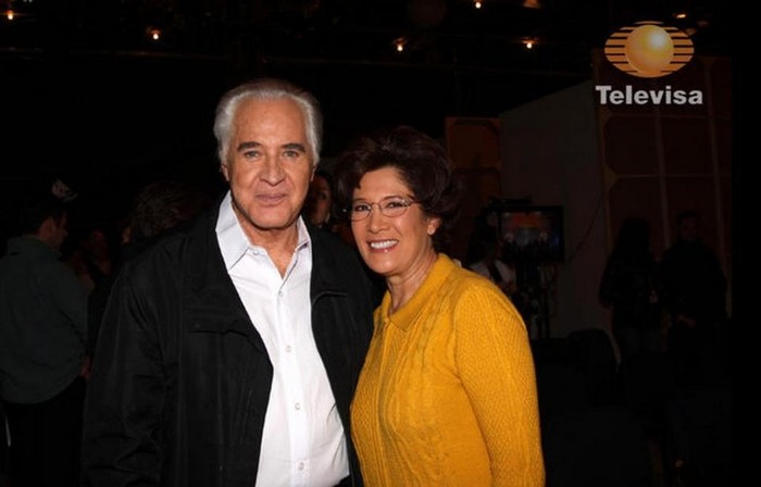 Rogelio Guerra si Olivia Bucio