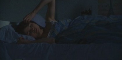 Ding-dong S: Aww..:@ cine o fi [somnoroasa]?? :@