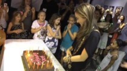 Demi Birthday Cambio 2010 (1548)