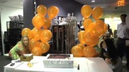 Demi Birthday Cambio 2010 (1829)