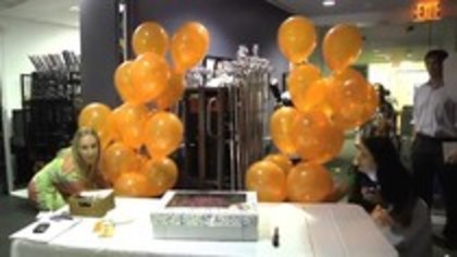 Demi Birthday Cambio 2010 (1831)