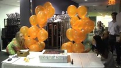 Demi Birthday Cambio 2010 (1836)