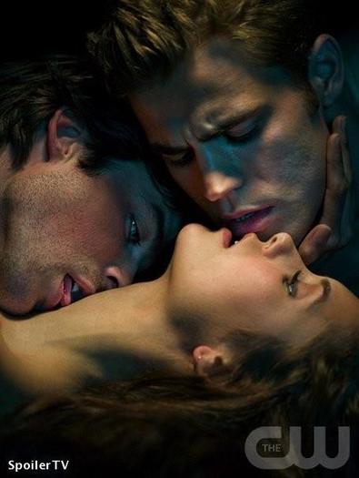 419228_338571706185961_100000994034526_971057_964438751_n - The Vampire Diaries