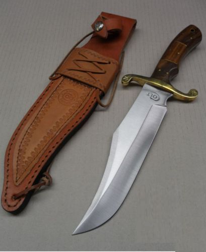 Bowie Colt_1 = 415 lei