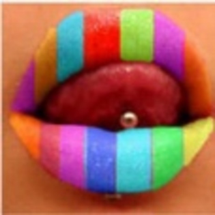 buze24 - www.avatareselecte.com - poze cu buze