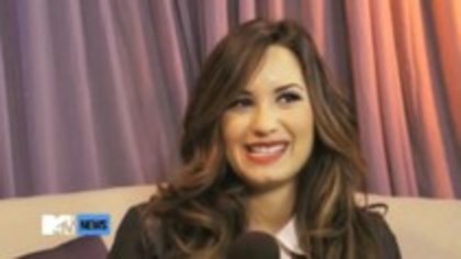 Demi Lovato Answers Rapid-Fire Twitter Questions (104)