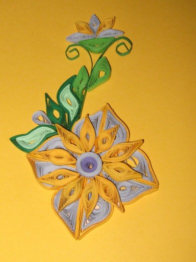 magnet frigider floare 2 - quilling