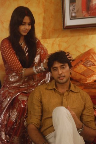 12 (2) - Iss Pyaar Ko Kya Naam Doon - Picture Gallery