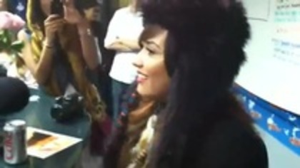 Demi on Kiss FM rocking her new hat (16) - Demilush - Demi on Kiss FM rocking her new hat