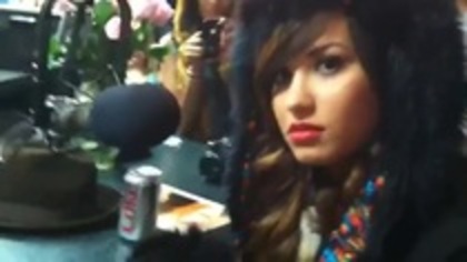 Demi on Kiss FM rocking her new hat (35)