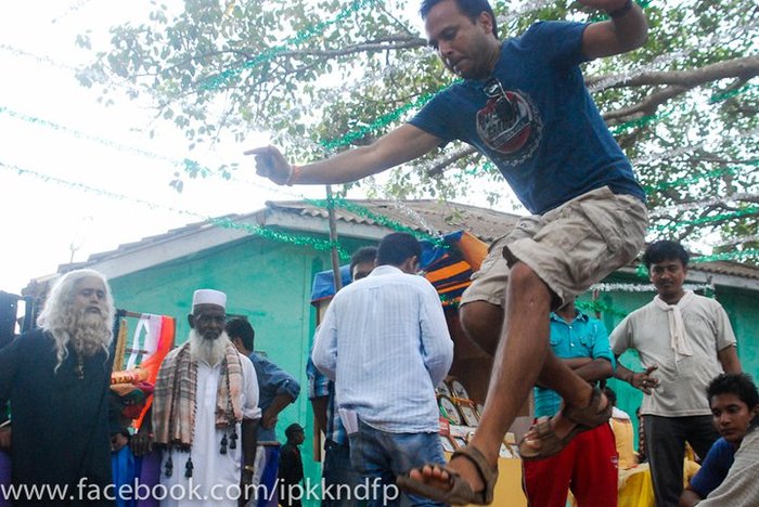 13 (57) - Iss Pyaar Ko Kya Naam Doon - Picture Gallery I