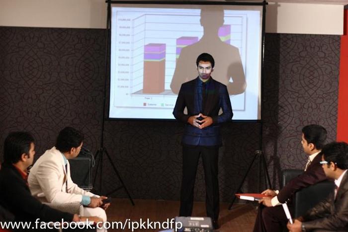 13 (66) - Iss Pyaar Ko Kya Naam Doon - Picture Gallery I