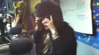 Demi on Kiss FM rocking her new hat (195) - Demilush - Demi on Kiss FM rocking her new hat