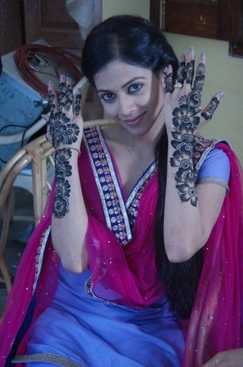 14 (27) - Iss Pyaar Ko Kya Naam Doon - Picture Gallery I