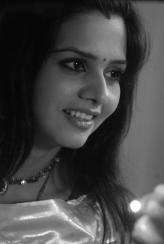 14 (63) - Iss Pyaar Ko Kya Naam Doon - Picture Gallery I