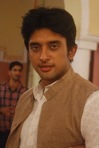 14 (86) - Iss Pyaar Ko Kya Naam Doon - Picture Gallery I