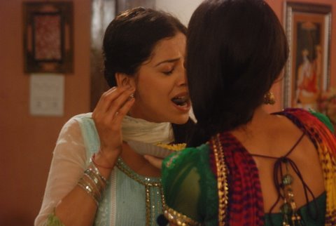 14 (104) - Iss Pyaar Ko Kya Naam Doon - Picture Gallery I