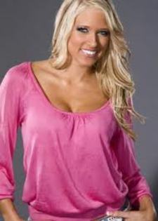 images (1) - alege poza kelly kelly