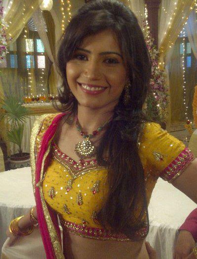 381115_103017406480761_100003175056964_13407_2076650134_n - Mehek-Priya Ahuja