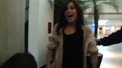 Demi Lovato Getting Engaged (12) - Demilush - Demi Lovato Getting Engaged