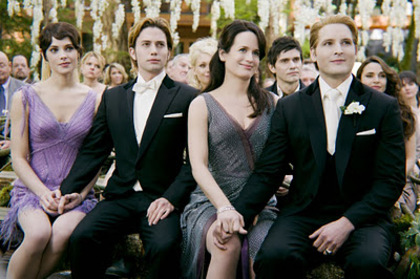 twilight-breaking-dawn-part-1-movie-image-cullen-wedding