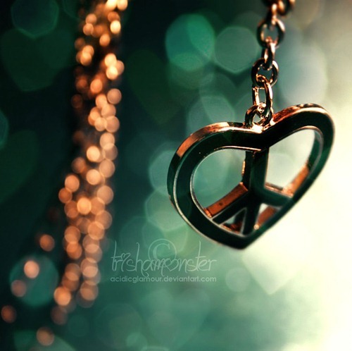 Peace_and_love_by_AcidicGlamour - So beautiful