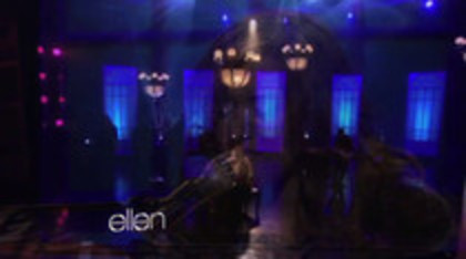 Demi Lovato Performs Skyscraper on the Ellen Show (297)