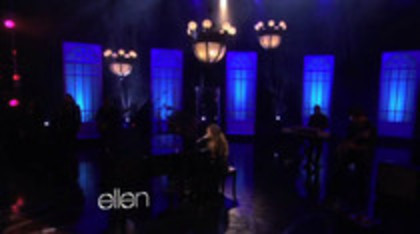 Demi Lovato Performs Skyscraper on the Ellen Show (301)