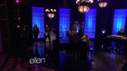 Demi Lovato Performs Skyscraper on the Ellen Show (518) - Demilush - Demi Lovato Performs Skyscraper on the Ellen Show Part oo2