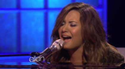 Demi Lovato Performs Skyscraper on the Ellen Show (540) - Demilush - Demi Lovato Performs Skyscraper on the Ellen Show Part oo2
