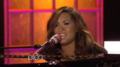 Demi Lovato Performs Skyscraper on the Ellen Show (562) - Demilush - Demi Lovato Performs Skyscraper on the Ellen Show Part oo2