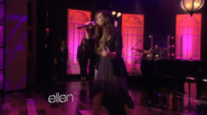 Demi Lovato Performs Skyscraper on the Ellen Show (655)