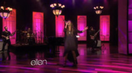 Demi Lovato Performs Skyscraper on the Ellen Show (685)