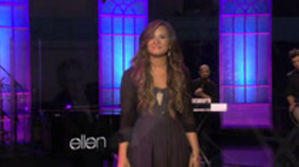 Demi Lovato Performs Skyscraper on the Ellen Show (951) - Demilush - Demi Lovato Performs Skyscraper on the Ellen Show Part oo2