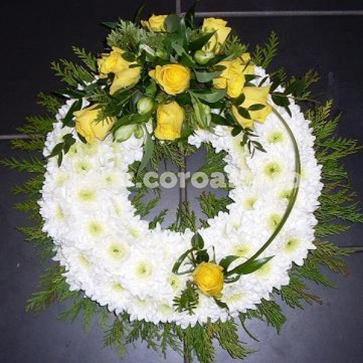 coroana-funerara-crizanteme-si-trandafiri-galbeni_1_.jpg.g_8[1] - Vrei poze