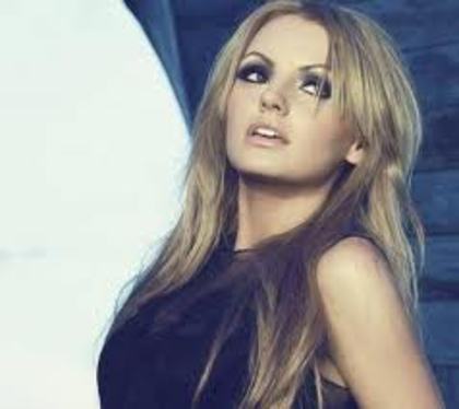 Alexandra Stan