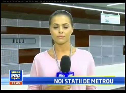 ◕ Multumesc Cristi, tanarul iesea de pe Str.Charles, nu sa asigurat si...