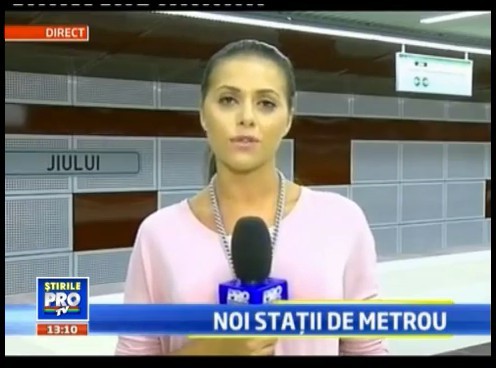 ◕ in acest moment fata este transportata la spitalul nr 2