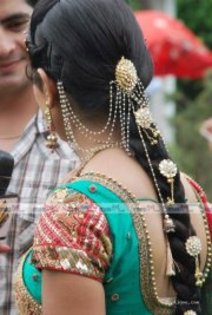 382766_276617135725199_100001307447591_741514_571080098_a - Akshara-Hina Khan
